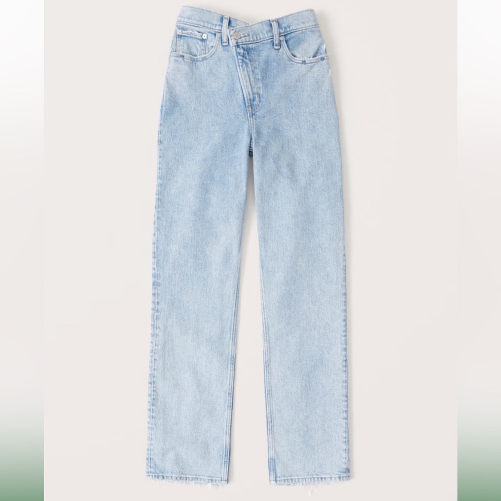Abercrombie 90s Straight Ultra High Rise Jeans